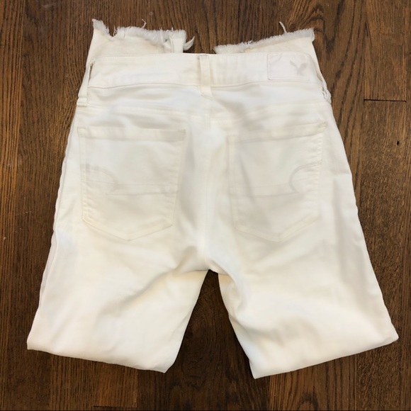 American Eagle white jeans - Picture 2 of 4